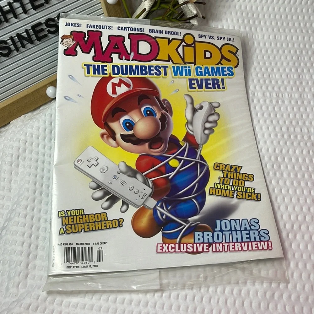 NEW IN PACKAGE Mad Kids Magazine March 2008 Mario On The Cover Wii Games - Picture 1 of 4